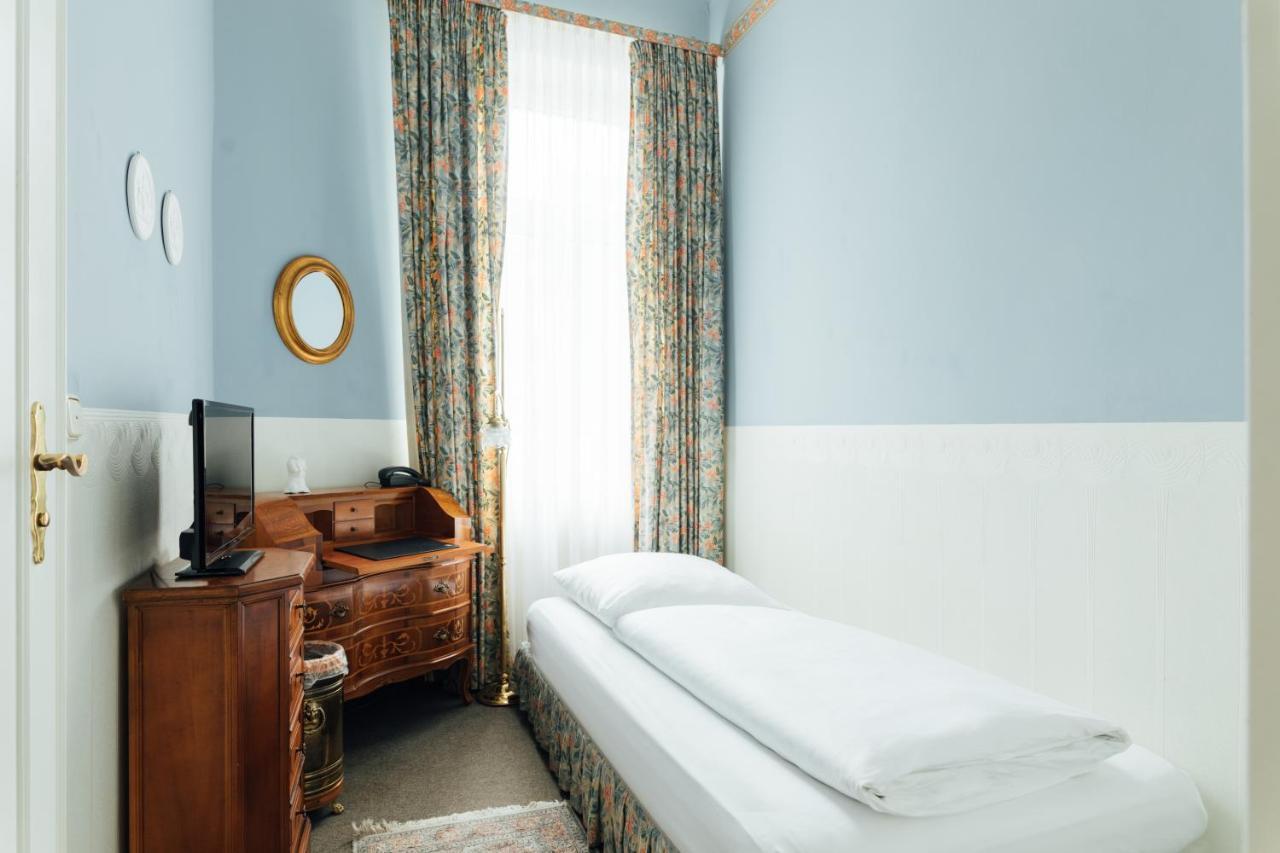 Das Kleine Hotel In Ruhiger Stadtlage Wiesbaden Zewnętrze zdjęcie
